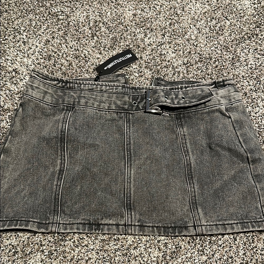 Stylish Gray Denim Skirt